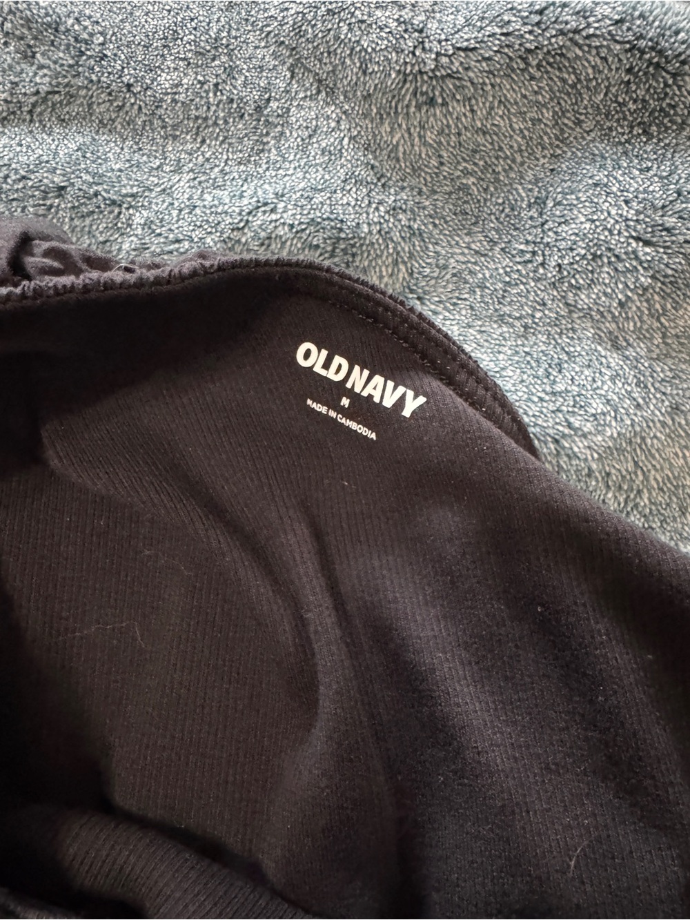 Old Navy Black One-Shoulder Top with Ruffle Detail - Picture 2 of 2